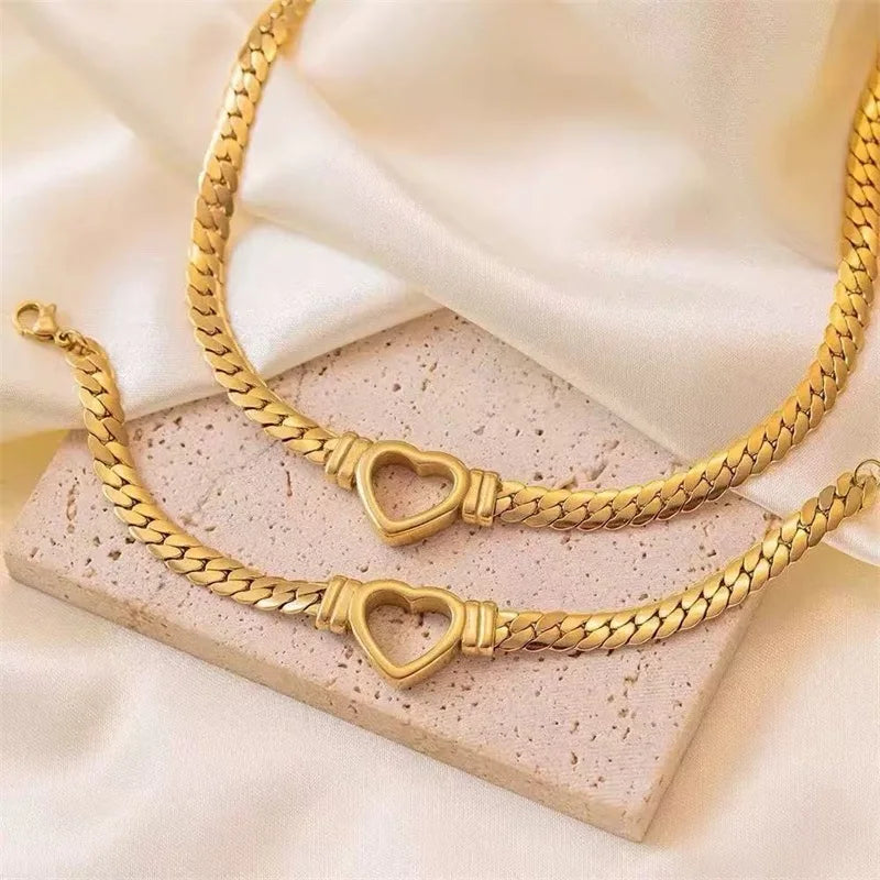 Luxe Heart Chain Set